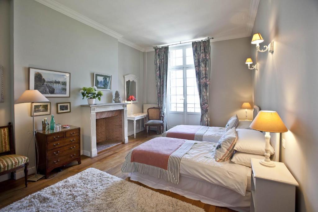 Les Fleurons B&B أمبُواز الغرفة الصورة