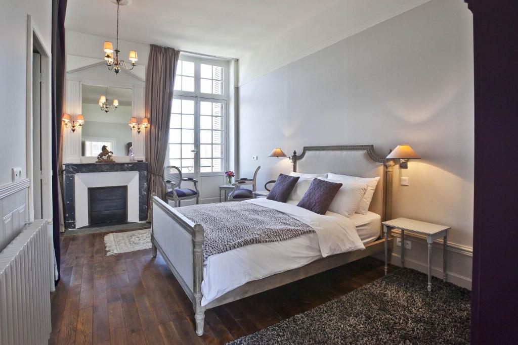 Les Fleurons B&B أمبُواز الغرفة الصورة